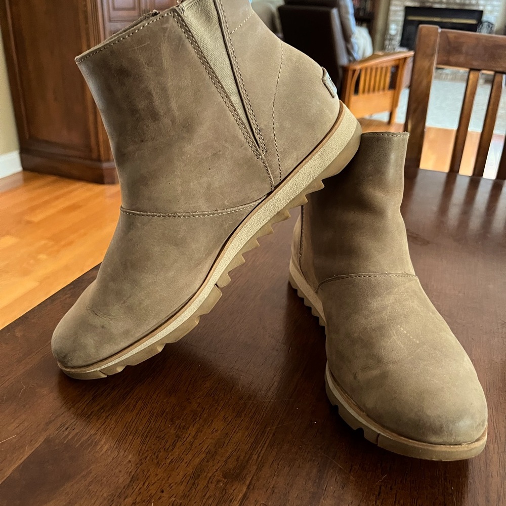 SOREL women’s boots